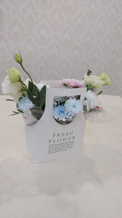 Гүл сатылады (бу)