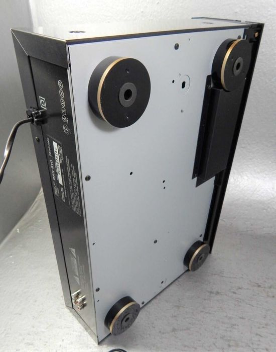 Denon DRS-810 3 capete, dublu cabestan