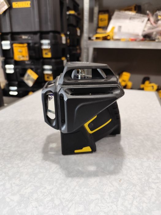Лазерен нивелир Стенли Stanley FatMax X3G зелен лъч 3D