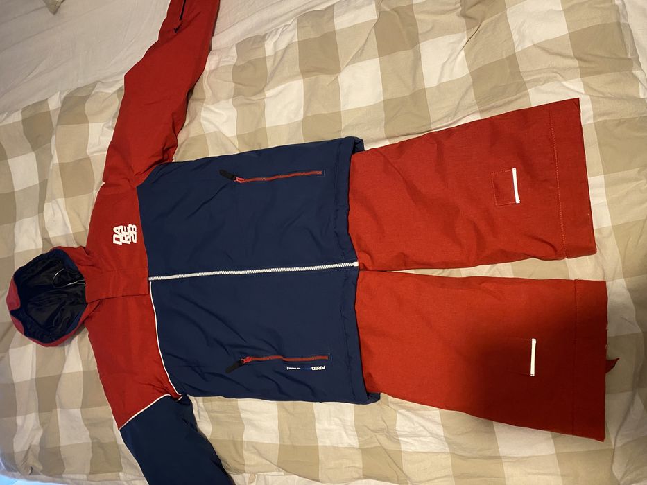 Costum de ski baieti 11-12 ani