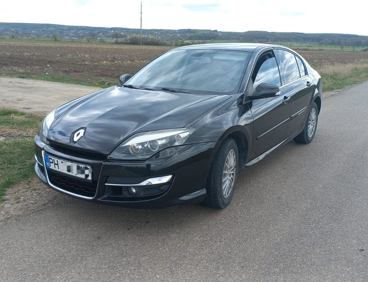 Vând Renault Laguna 3 Facelift