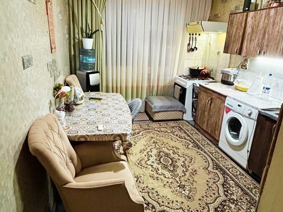 Срочно! Кадышева 2-ком. квартира с мебелью и техникой 5 минут до метро