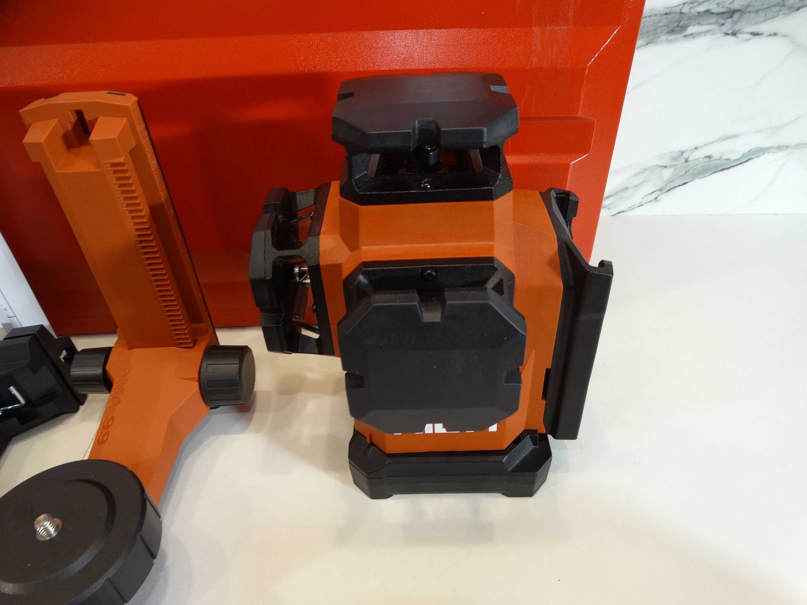НОВО - Hilti PM 50 - 22 / Nuron - Мултилинеен лазерен нивелир