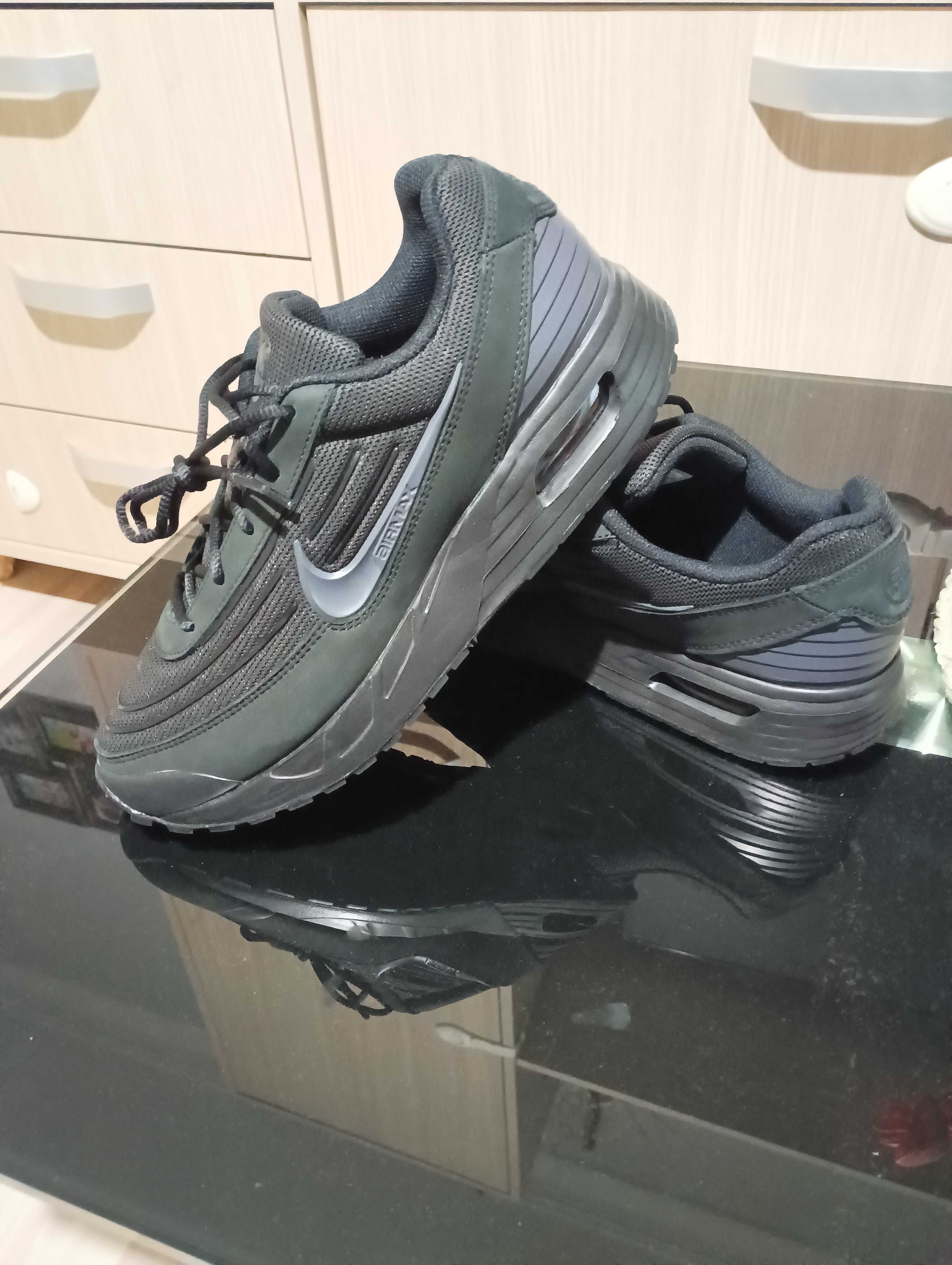 Nike air max verse 42.5