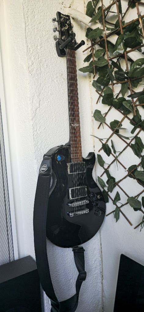 Електрическа китара Ibanez ART120