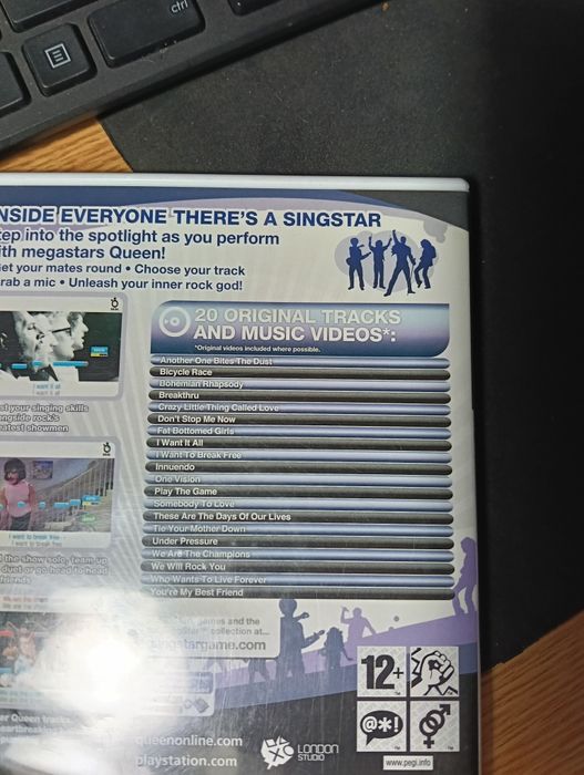 PS2 Queen singstar
