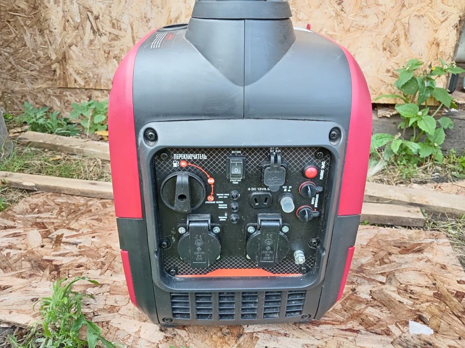 Продам бензогенератор, злектростанция .