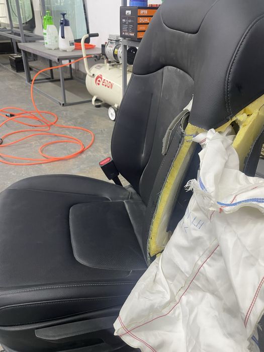 Реставрация сиденья автомобиля и химчистка