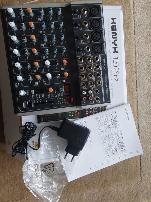 Behringer Xenyx 1202SFX - Аналогов Миксер
