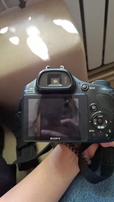 Продам фотоаппарат Sony