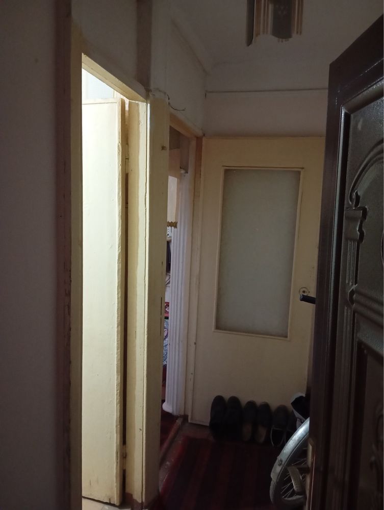 sharq bozorni orqa tomoni shovotni bo'yi