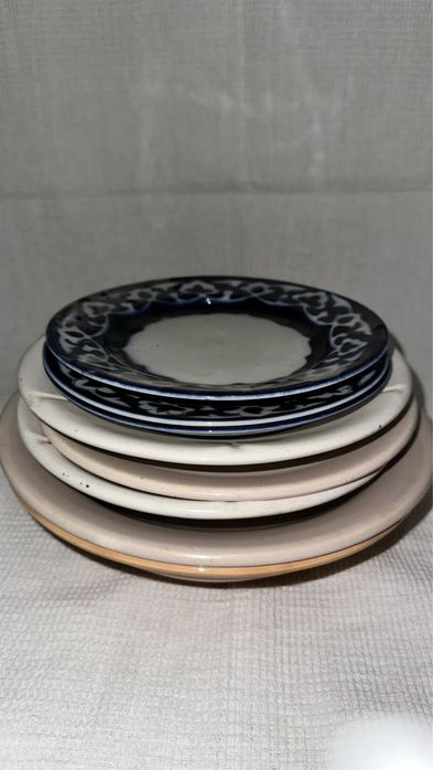 Продам разнобойные тарелки дешево