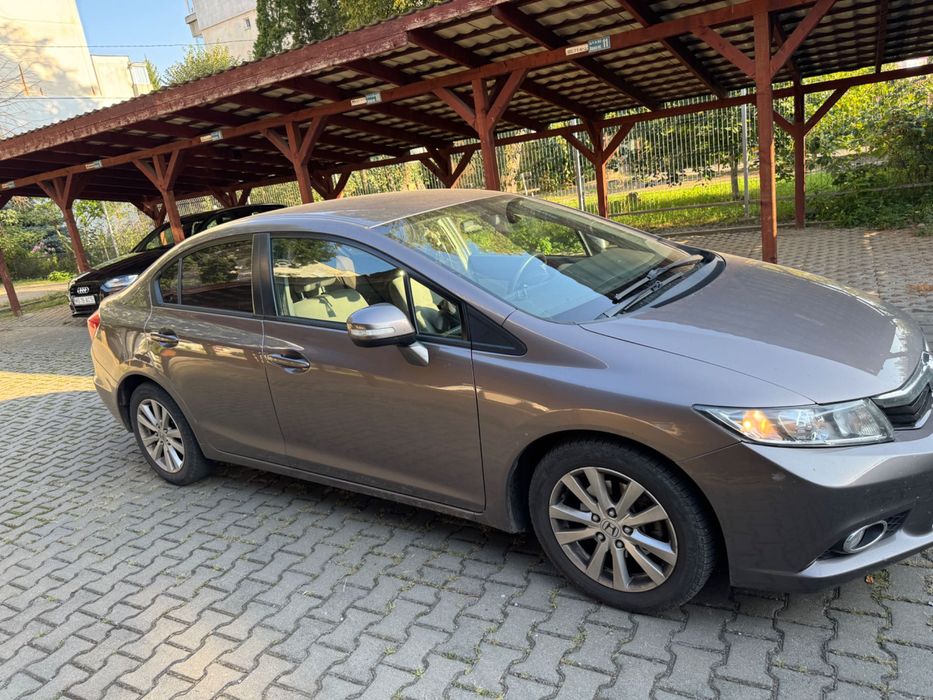 Honda Civic 1.8 benzină 2012 întreținută