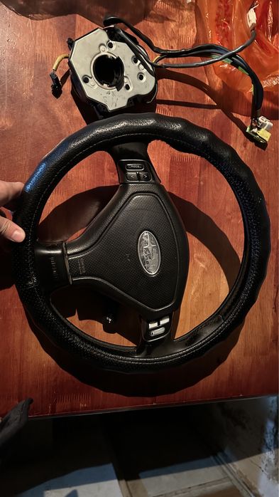 Продам руль от Субару за символическую цену