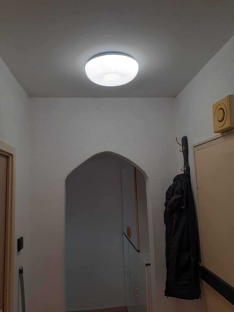 Дава се под наем Двустаен апартамент в Варна, Левски - 45 кв.м за 280.5 € - Снимка #7