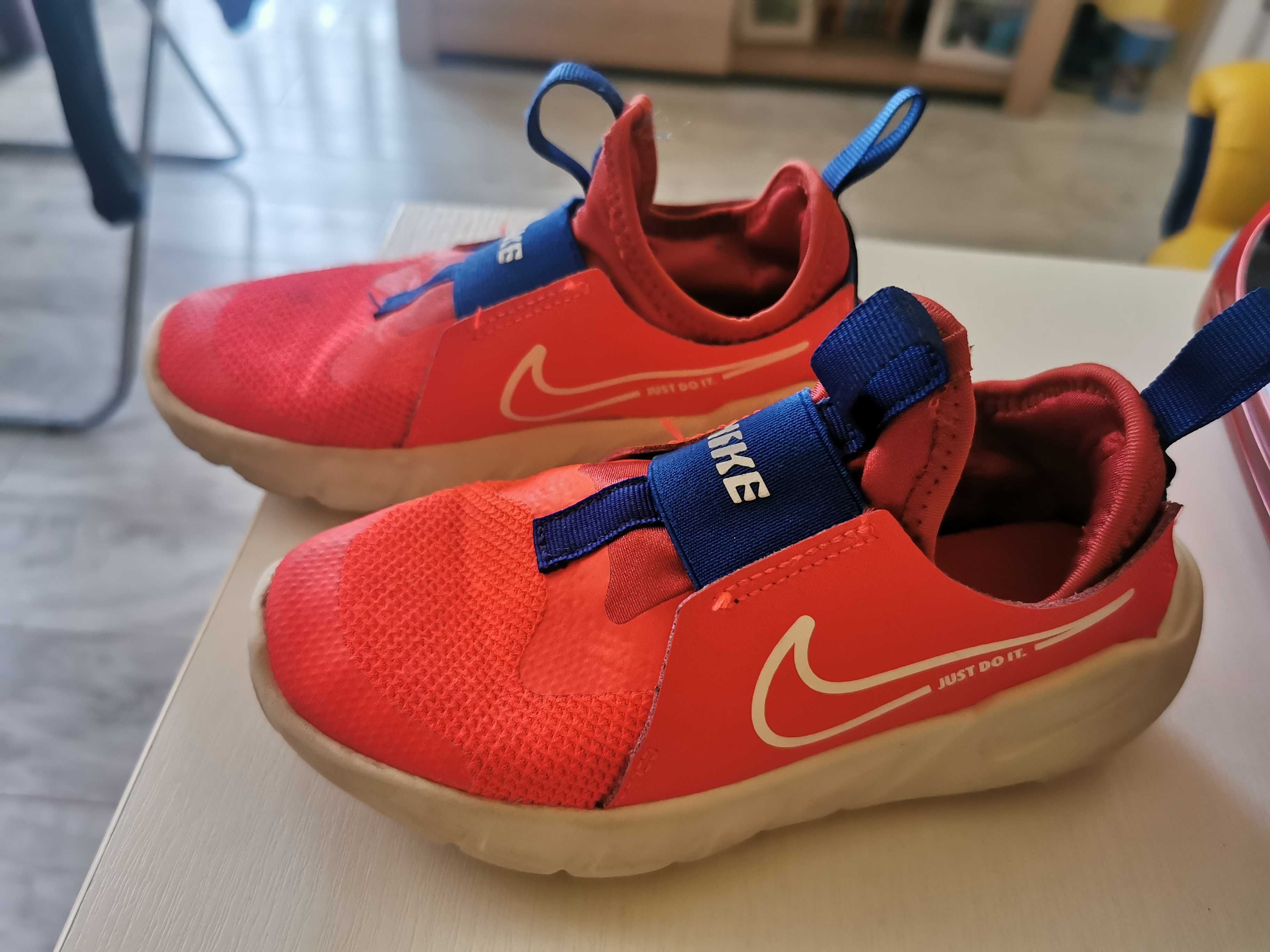 NIKE FLEX Runner маратонки