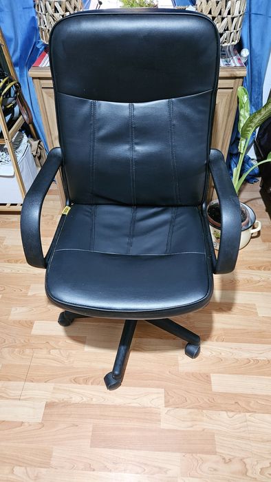 Birou si scaun Antares