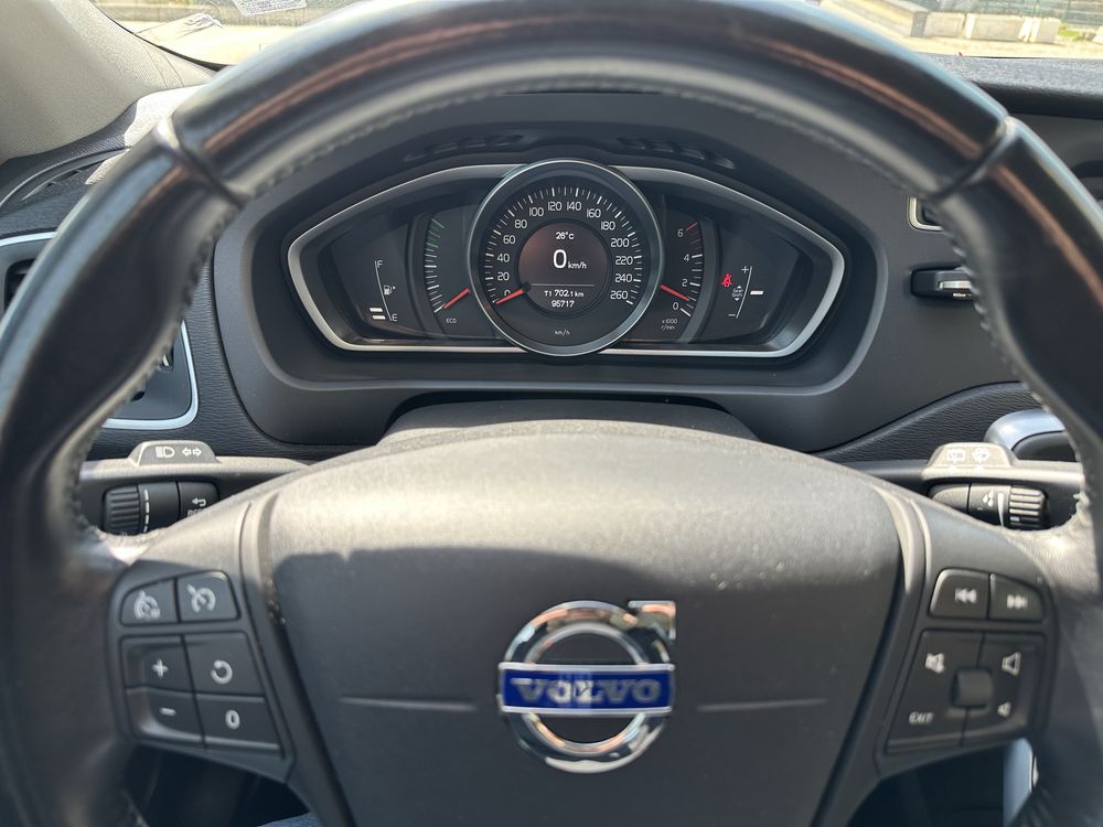 Volvo V40 D2 116к.с.