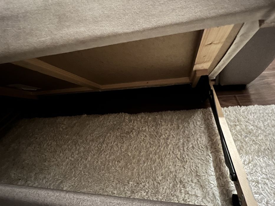 Разтегателен ъглов диван