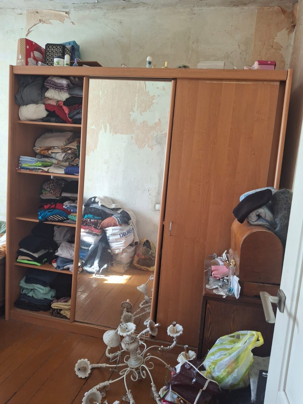 Продается шкаф купе.