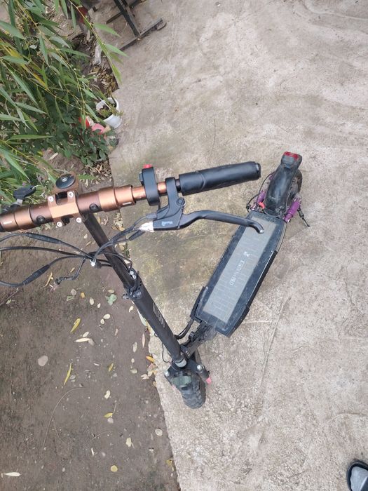 Trotineta Kuggo m4 pro