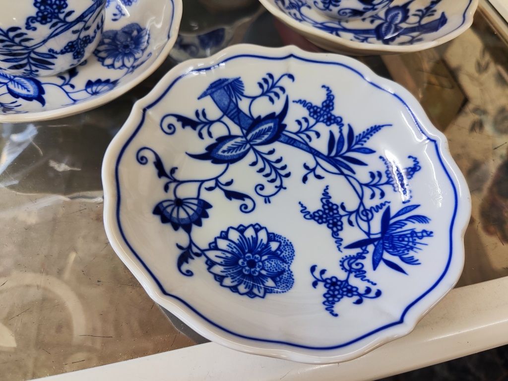 Сервиз за кафе порцелан original zwiebelmuster