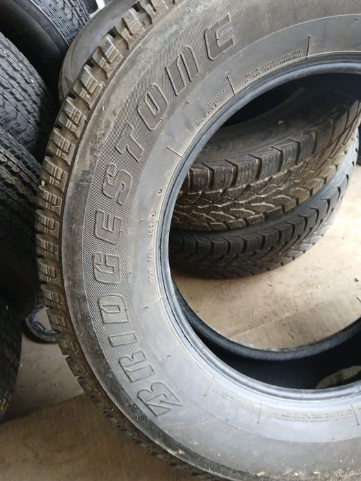 Гуми 255-70-18 пет броя