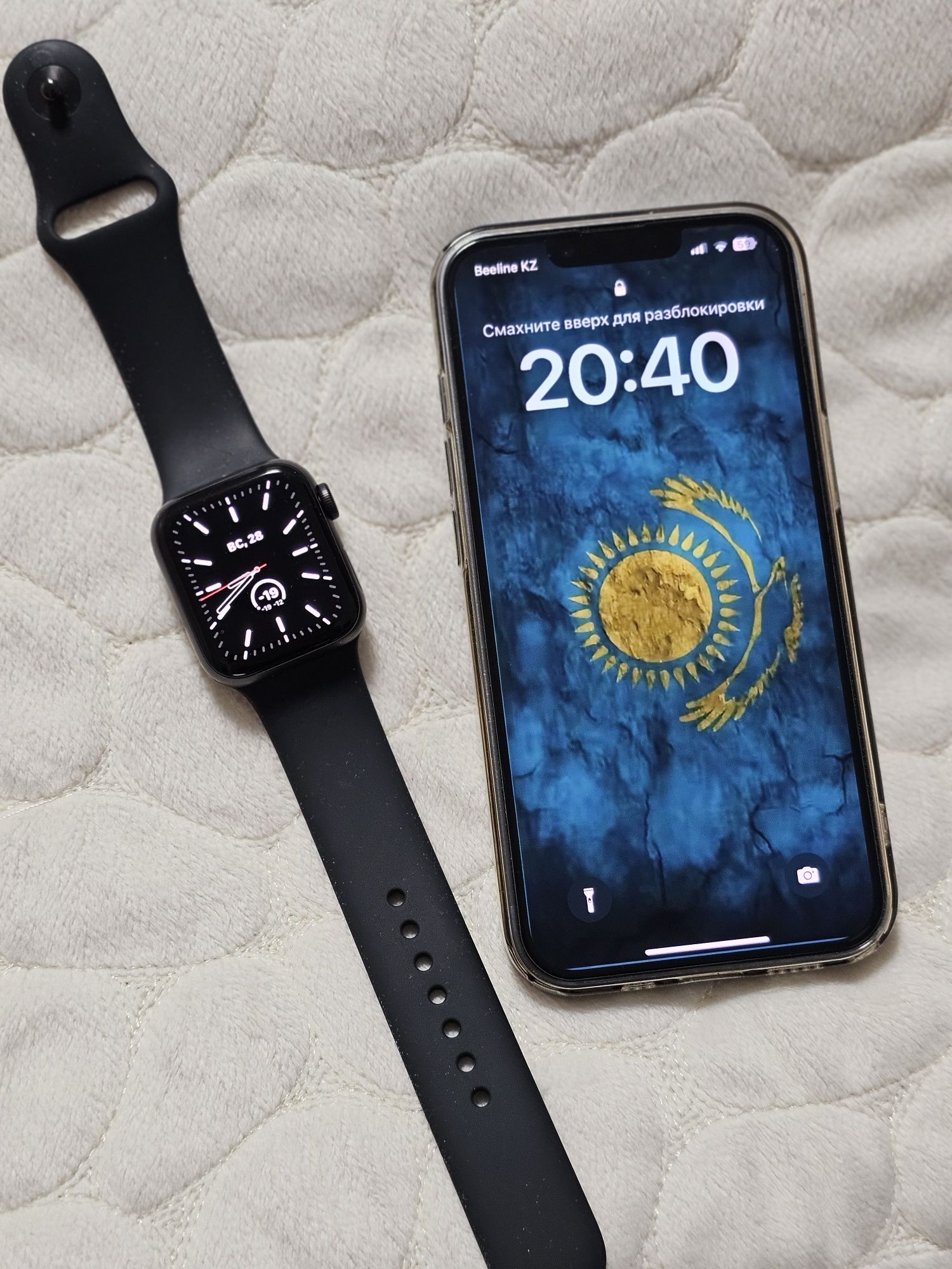 Продам iPhone 14+Apple watch