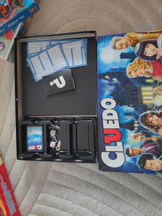 Cluedo, jocul Clasic al Misterelor RO