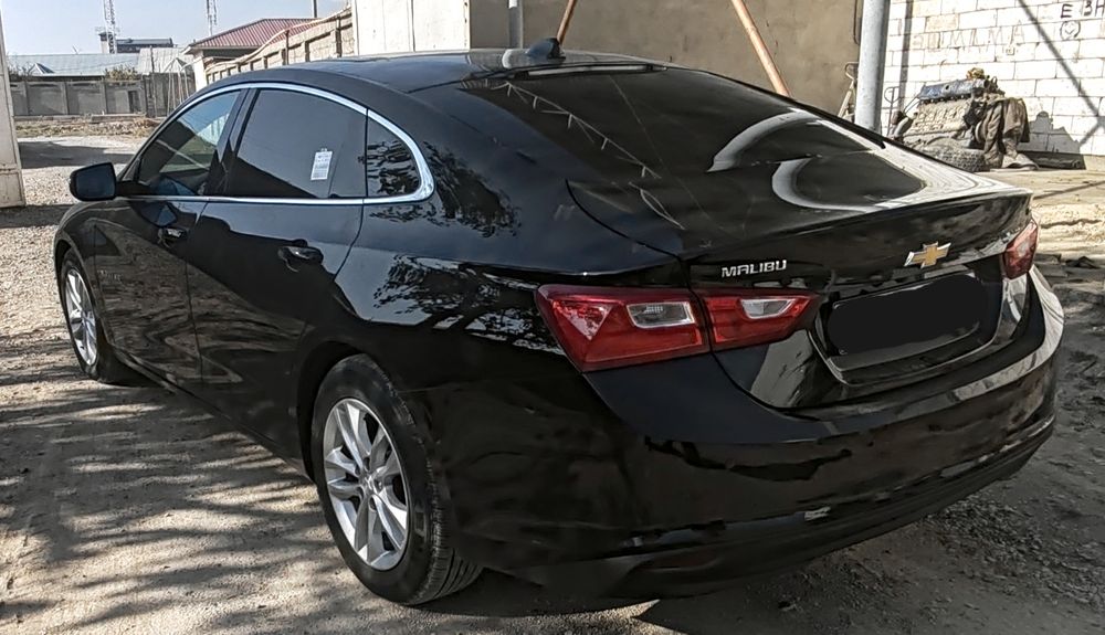 Malibu 2 mator 2.4 sotiladi