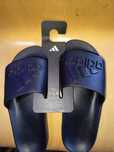 Vând slapi adidas