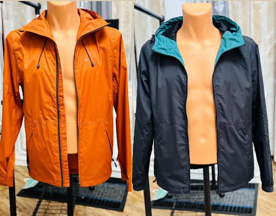 Super ofertă, 2 geci de la brandul TOMMY HILFIGER