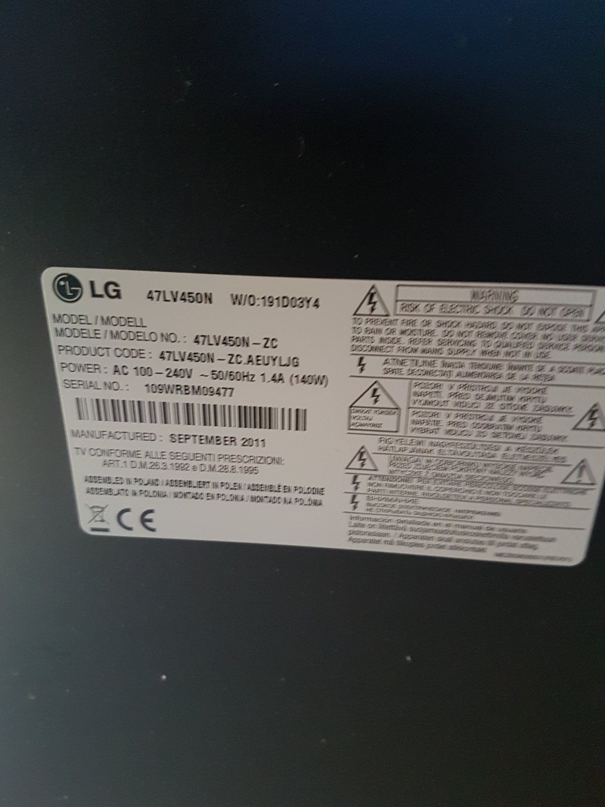 Телевизор LG 47 lv450n