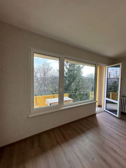 Продава се Двустаен апартамент в София, Надежда 4 - 75 кв.м за 1760 €/кв.м - Снимка #3