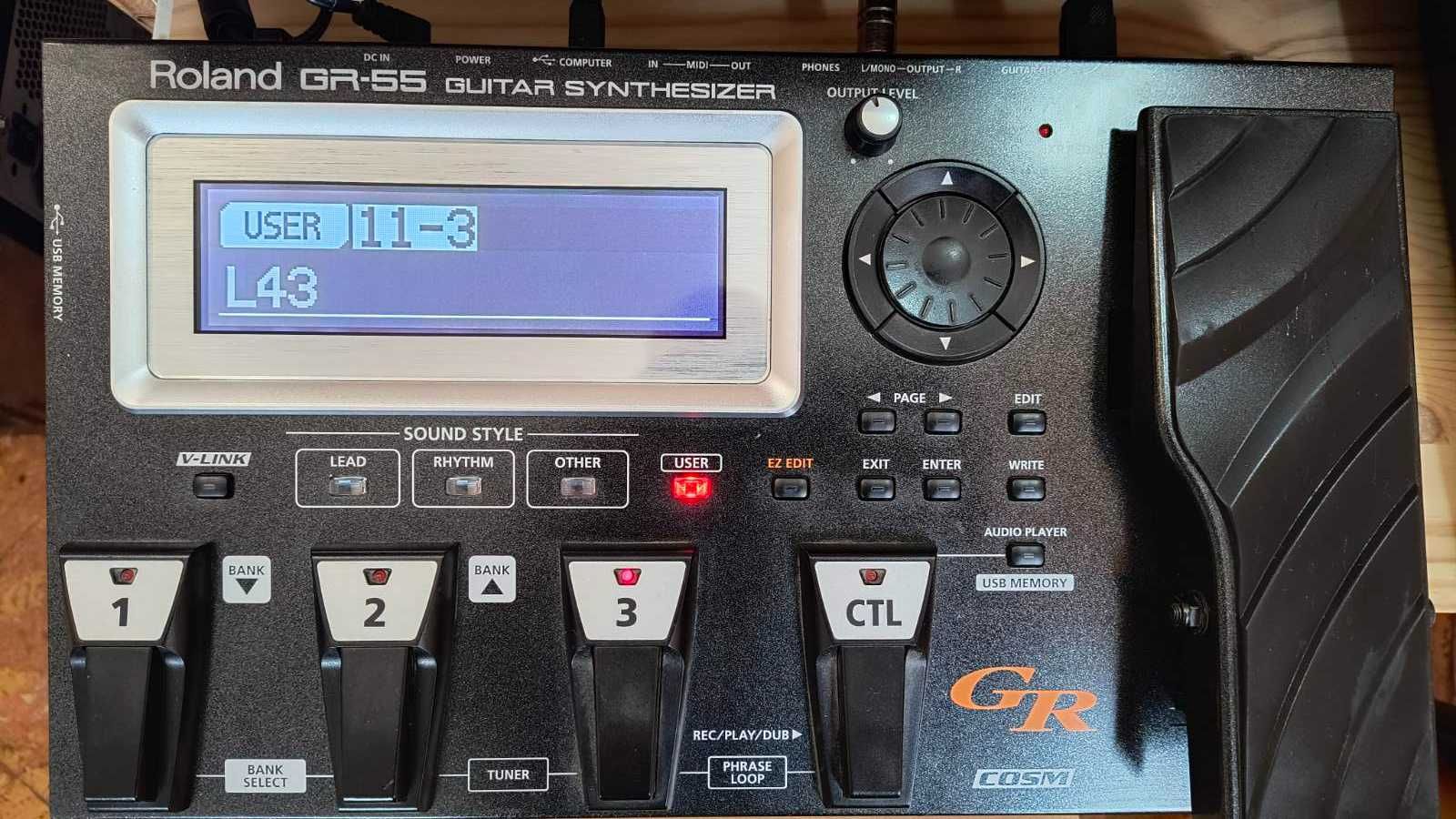 GR-55 | Guitar Synthesizer | Синтезатор за китара
