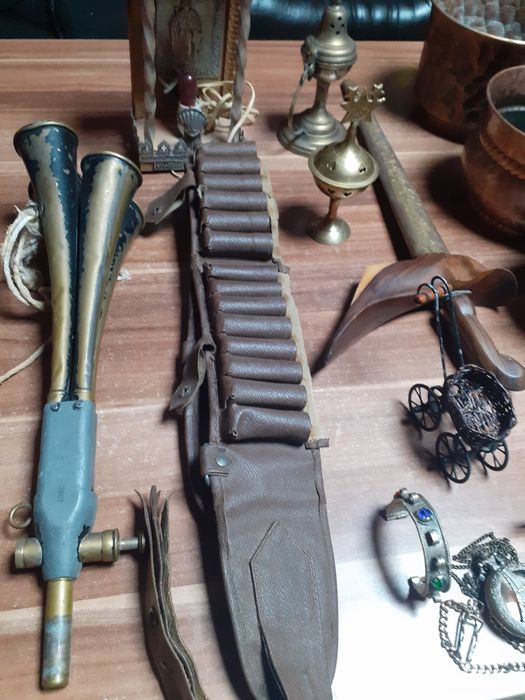 Стари  антикварни  предмети