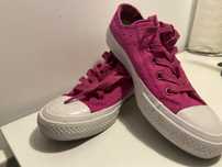 Tenisi de fete Converse noi, nepurtati, marimea 36.5