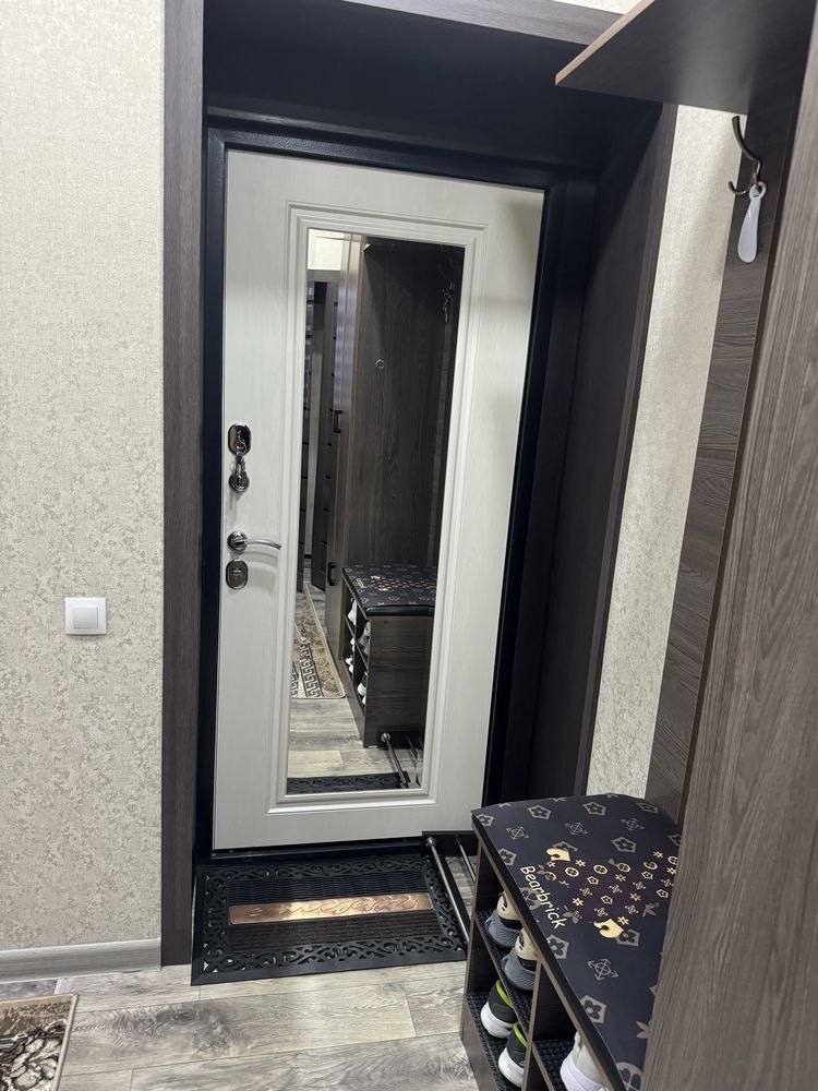 Продаётся 2 комн кв