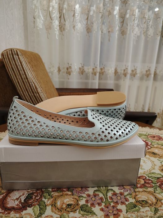 Летние женские босоножки