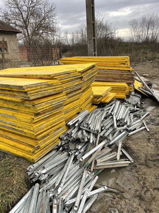 Panouri si accesorii cofraje DOKA