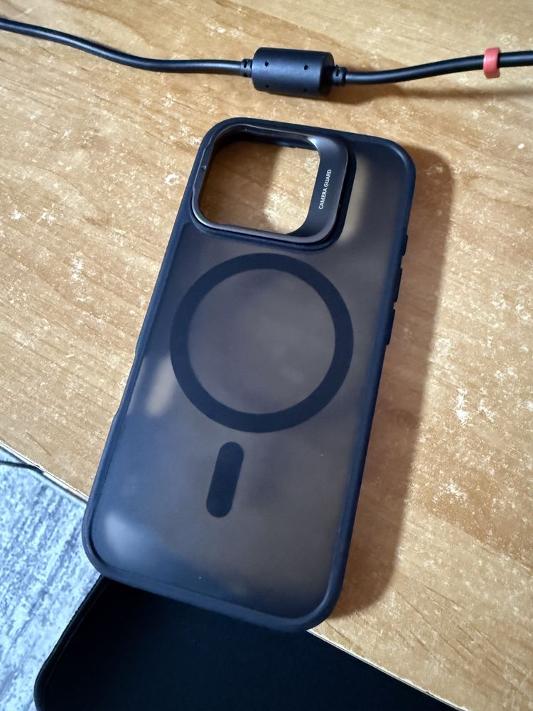 Huse Iphone 16 Pro