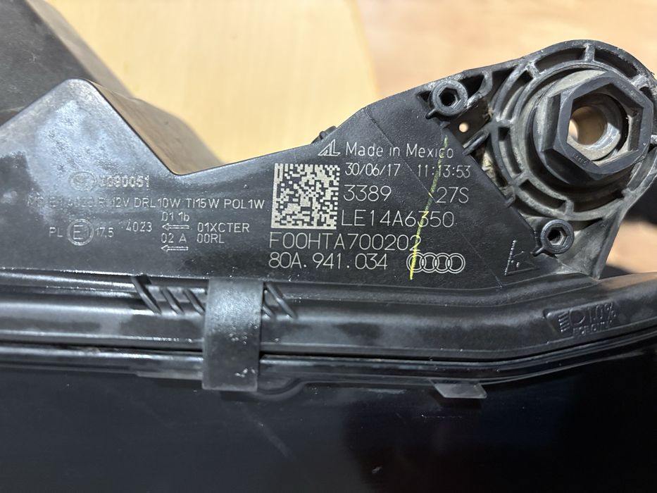 Vand far audi q5 dreapa