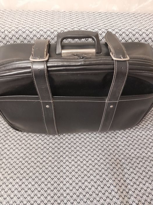 Чемодан советский