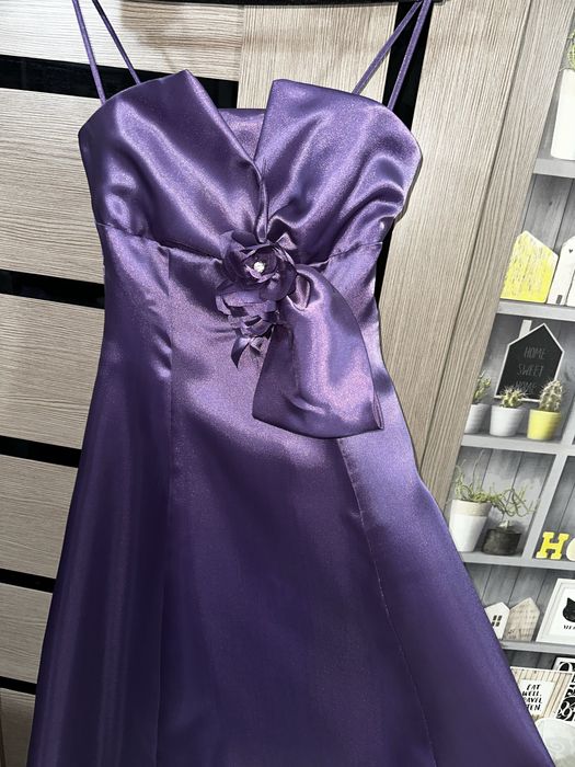 Платье вечернее