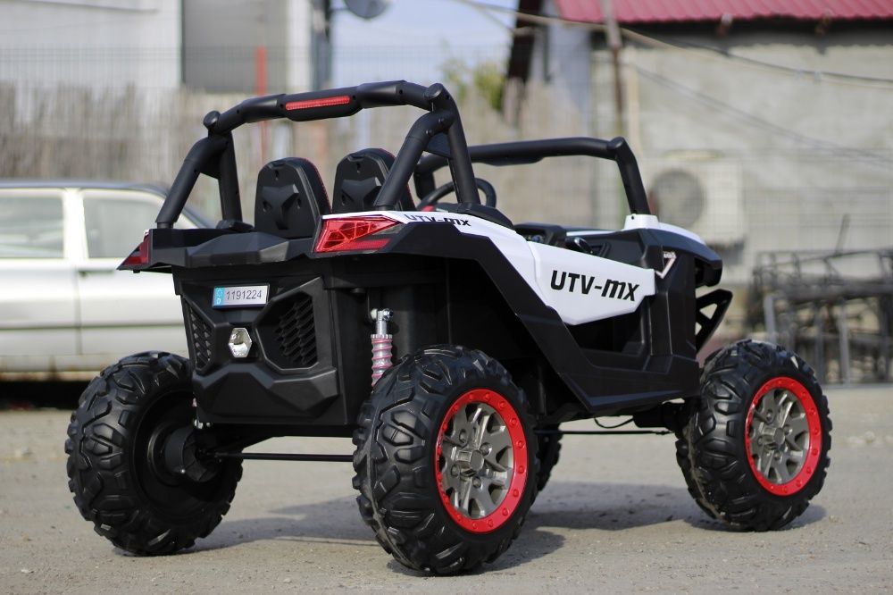 UTV electric pentru 2 copii Rocker 4x4 12V cu Bluetooth, Roti MOI #ALB