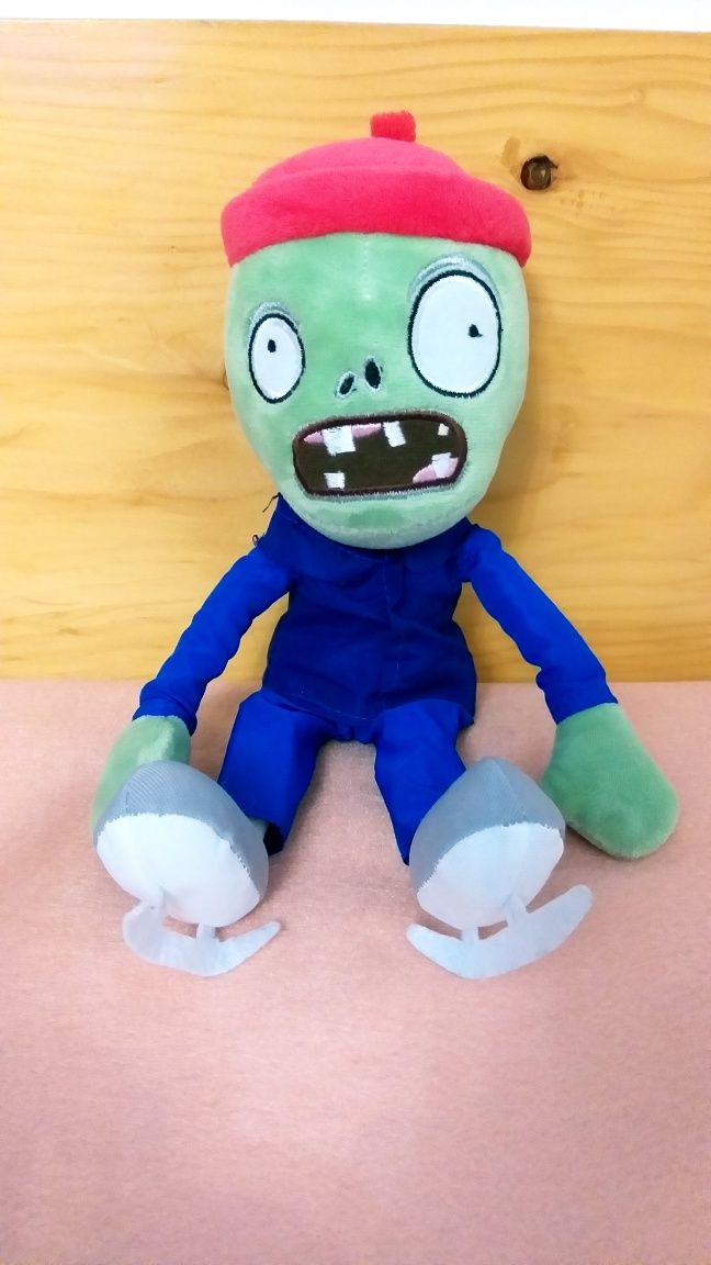 Pluşuri PvZ, figurine din jocul Plante versus Zombie, 30 cm