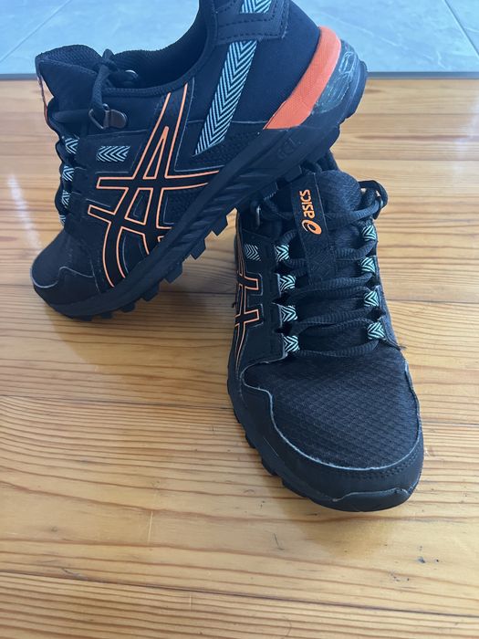 Маратонки Asics 37,5