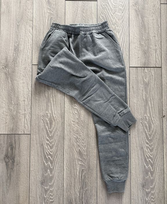 Утепленная спортивная двойка серого цвета / M-L