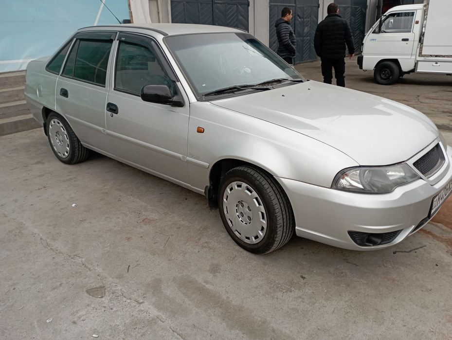 Продается Нексия 1.6