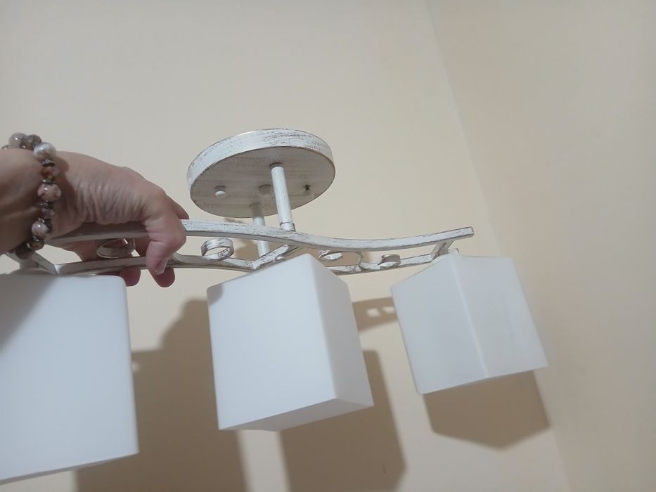 Люстра  сатылады